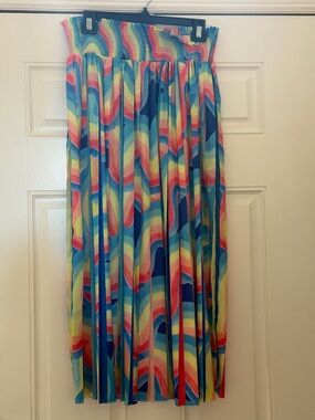 Le Superbe Pleated Skirt Multi Color Wave